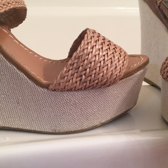Steve Madden Platform Wedge - Picture 2 of 4